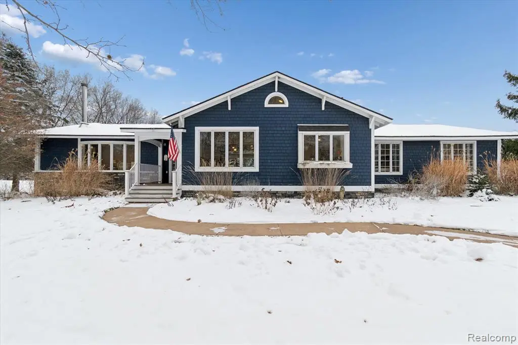 187 Darwin, Pinckney, MI 48169 - #1