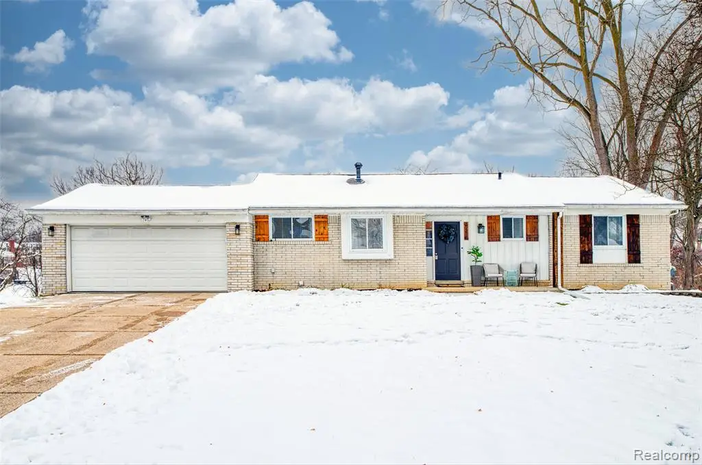 29258 Geraldine, Farmington Hills, MI  - Image #1