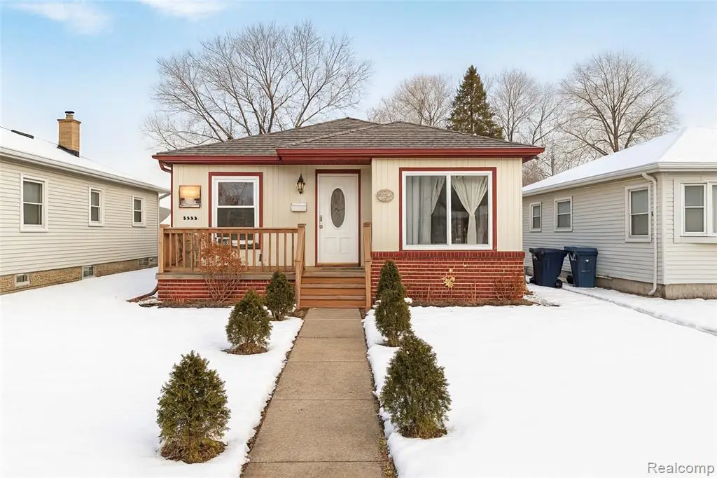 20548 Gaylord, Redford, MI  - #1