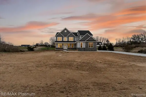 3321 Outback, Pinckney, MI 48169