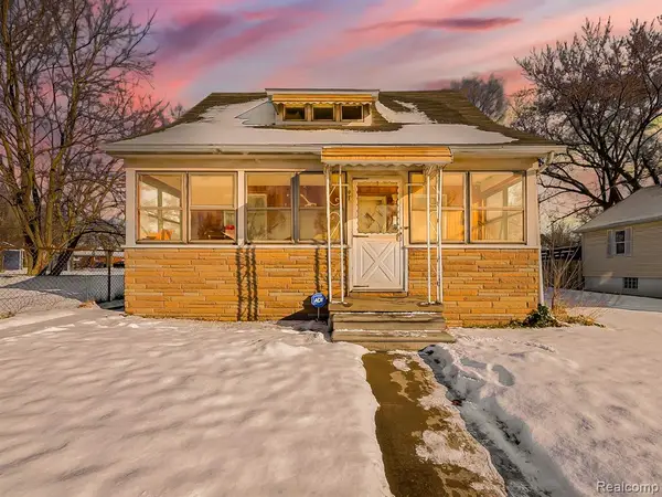 47 E Auburn, Ecorse, MI 