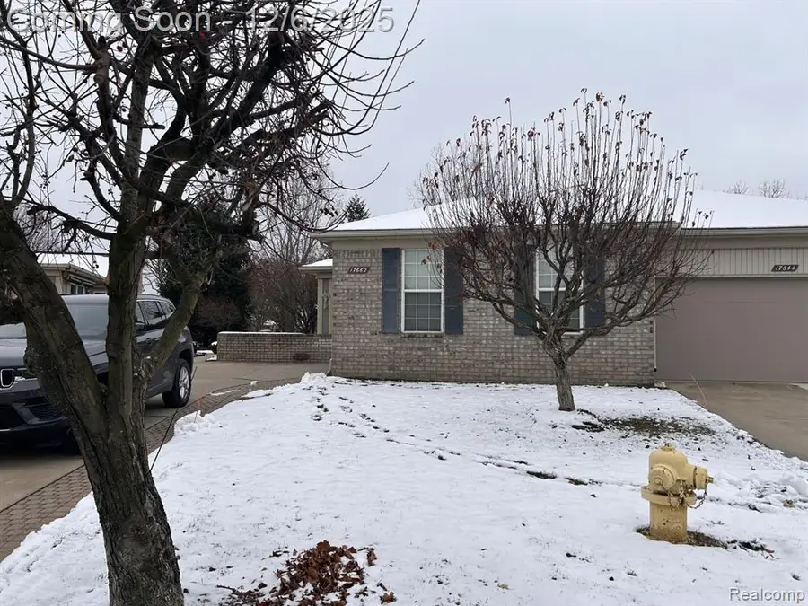 17662 Port Salem #44, Macomb, MI  - Image #2