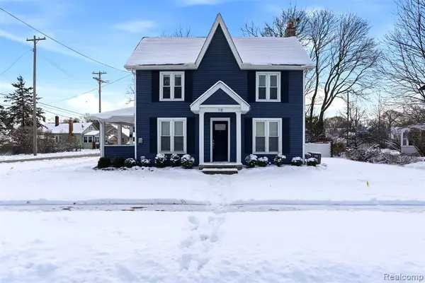 18 Park, Oxford, MI 48371