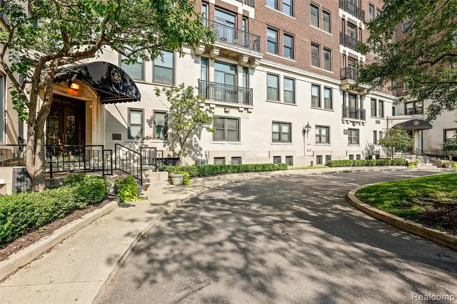 2900 E Jefferson #c6a, Detroit, MI  - Image #3