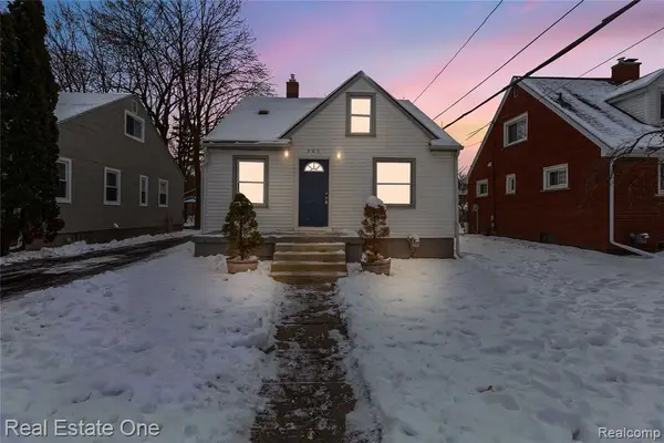 305 Liberty, Pontiac, MI 48341