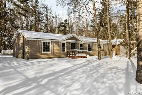 2836 Lone Pine, Gaylord, MI 