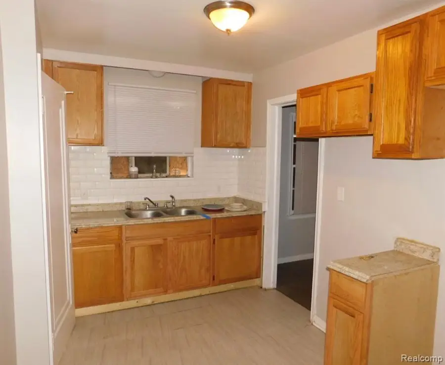 20502 Riopelle, Detroit, MI 48203 - #2