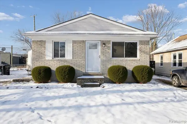 21615 Colgate, Farmington Hills, MI 