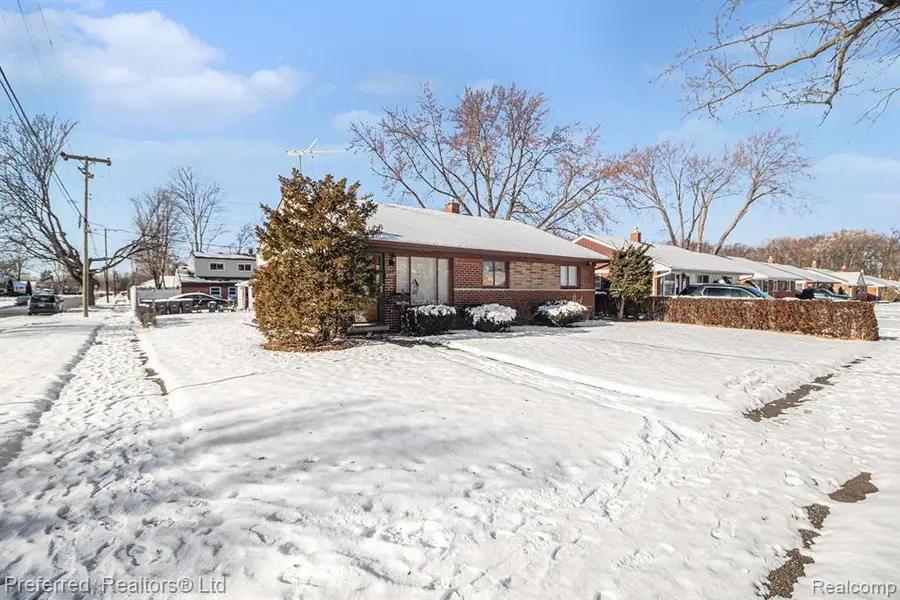 9360 Pine, Taylor, MI 48180 - #3