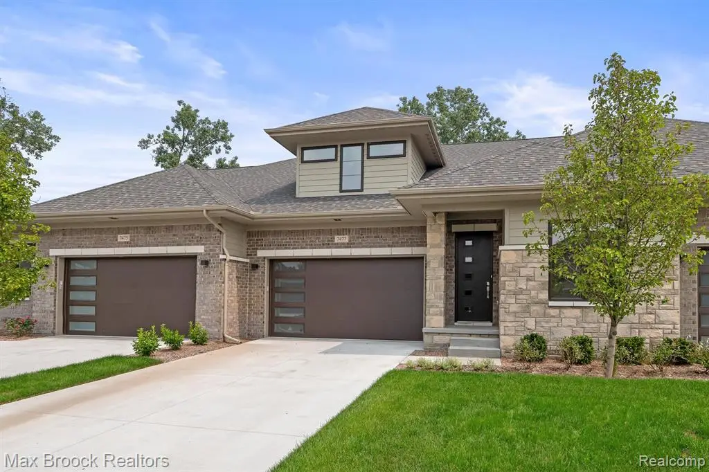 7477 Gramercy #17, West Bloomfield, MI  - Image #1