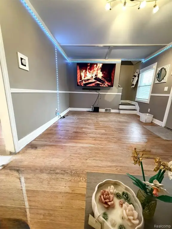 17890 Martin, Roseville, MI 48066 - #2