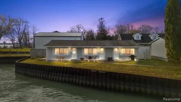 9287 N River #1, Clay, MI 