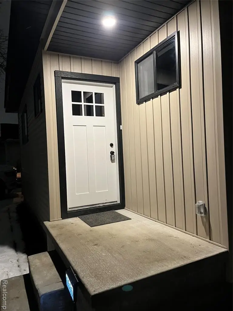 1535 E Meyers, Hazel Park, MI  - Image #2