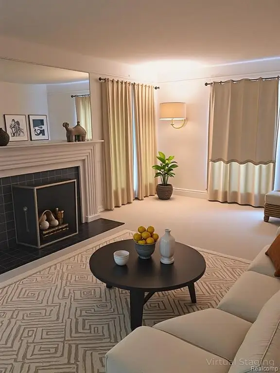 222 Lakewood, Detroit, MI  - Image #2