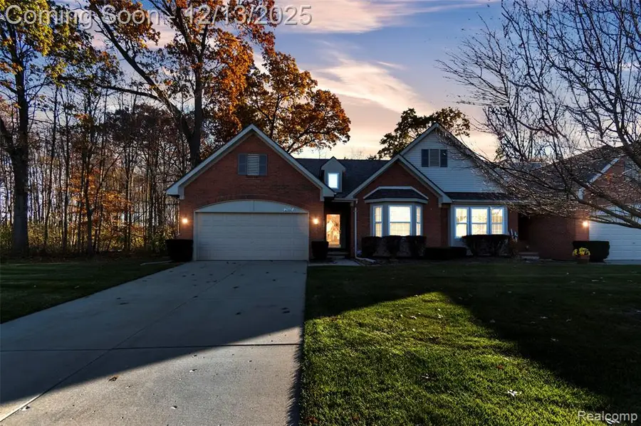 23605 N Park, New Boston, MI  - Image #3