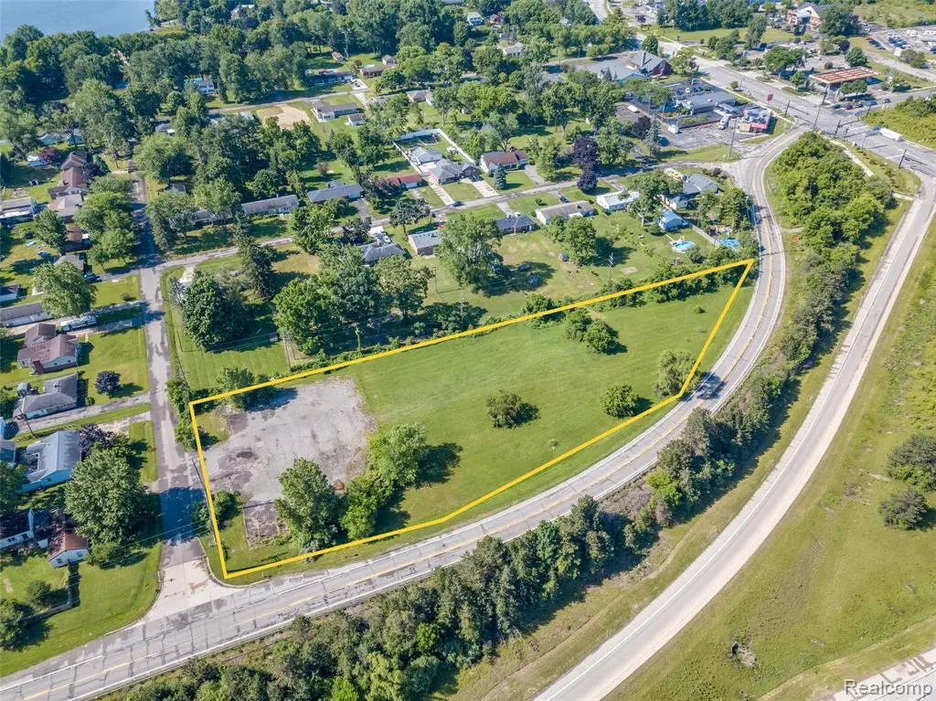 45109 I-94 South Service, Belleville, MI 48111 - #1