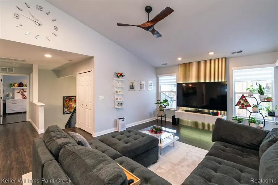 16427 Claremont, Clinton Township, MI  - Image #3