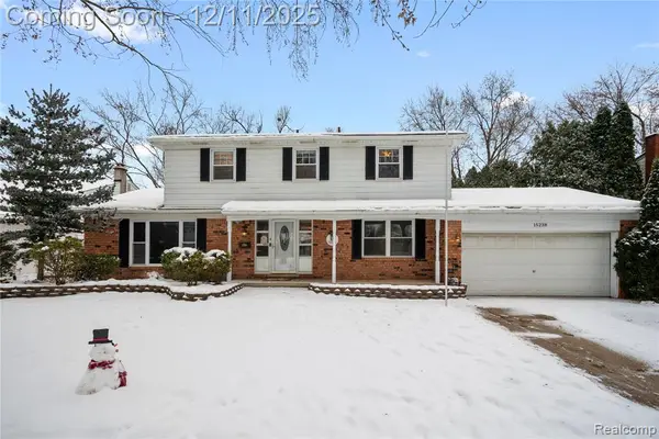 15238 Farmbrook, Plymouth, MI 