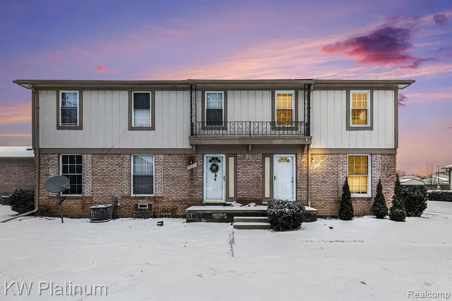 35213 Taffy, Sterling Heights, MI  - Image #2