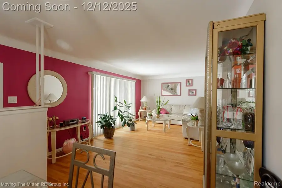 8913 Appleton, Redford, MI  - Image #2