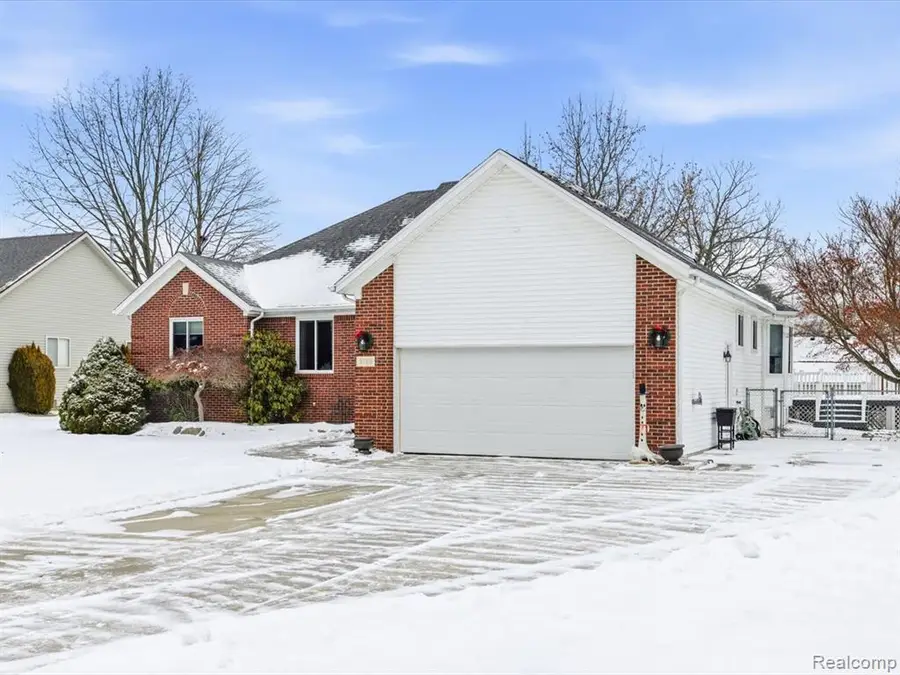3188 Fanone, Port Huron Charter Township, MI  - Image #3