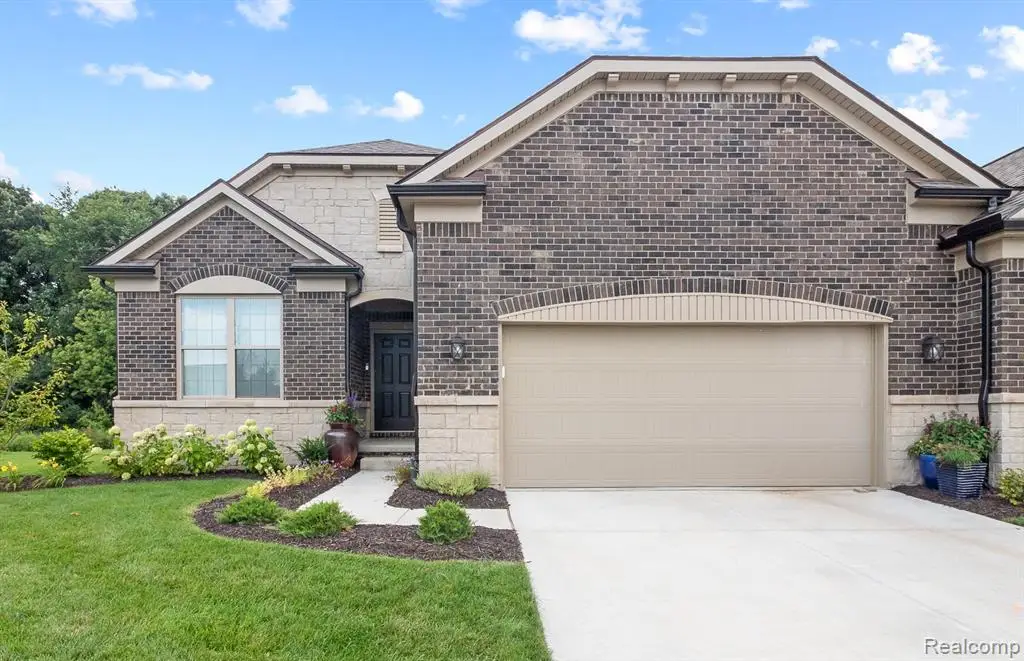 859 Kelpie, Ann Arbor, MI  - Image #1