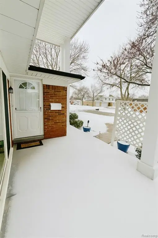 32756 Barclay, Warren, MI  - Image #3