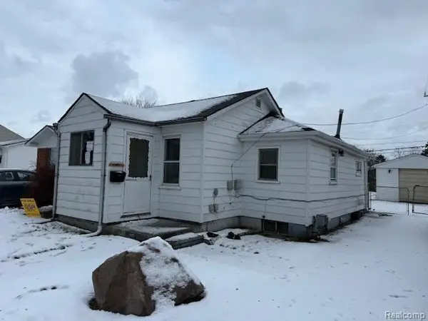 25324 Blair, Roseville, MI 