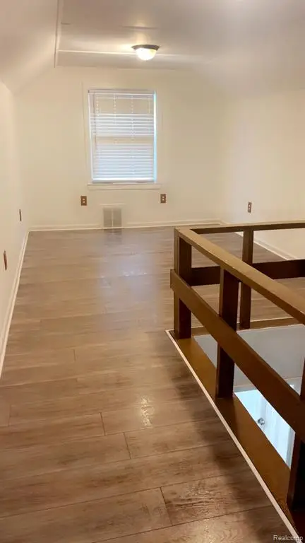 6387 Auburn, Detroit, MI 48228 - #3