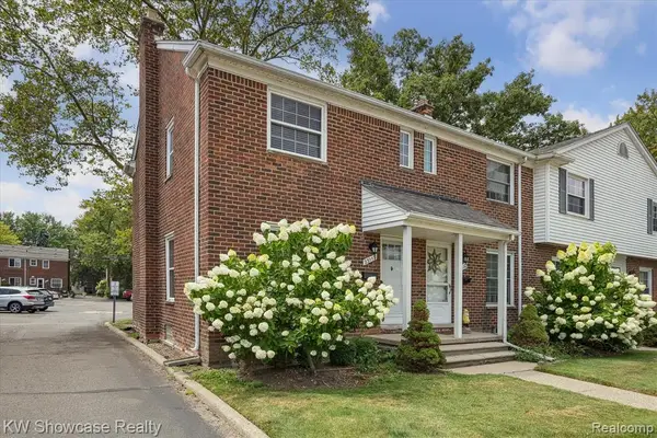 23112 Marter, Saint Clair Shores, MI 