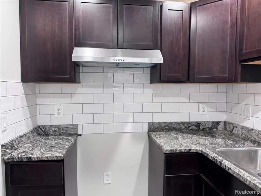 8700 W 7 Mile, Detroit, MI  - #3