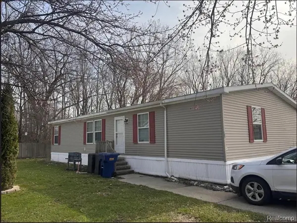 165 S Opdyke, Auburn Hills, MI 48326