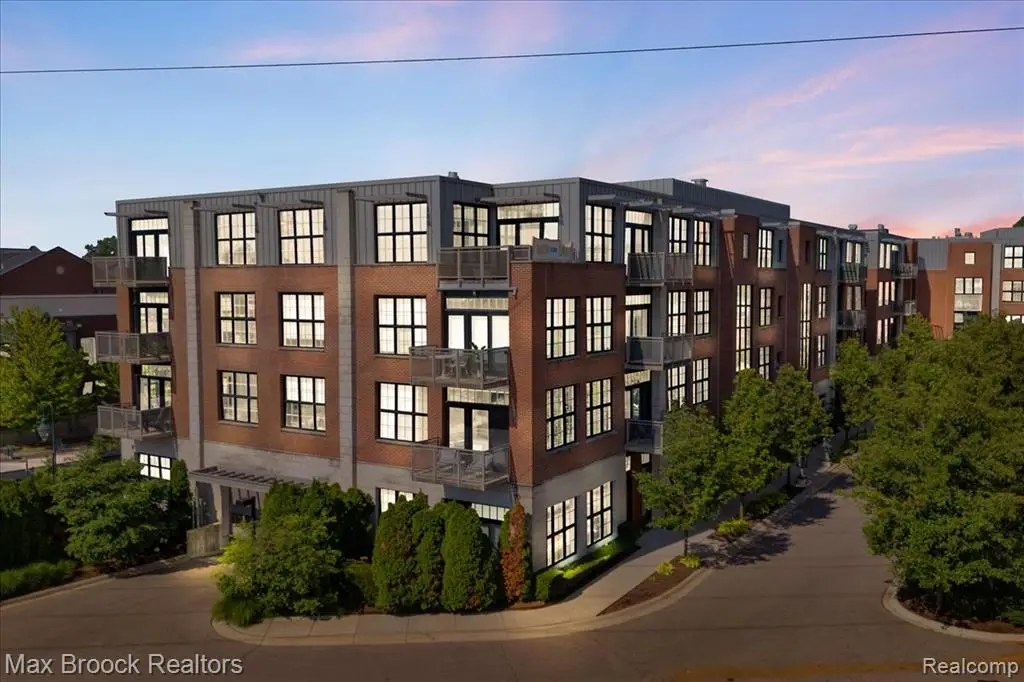 2051 Villa #302, Birmingham, MI  - Image #1