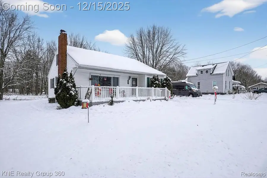 721 E Broad, Chesaning, MI  - Image #2