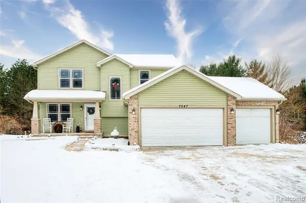 7047 Bennington Greens, Owosso, MI 