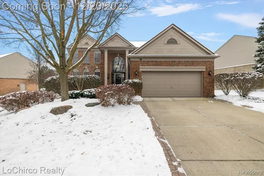 1908 Beaver Creek, Rochester, MI  - Image #2