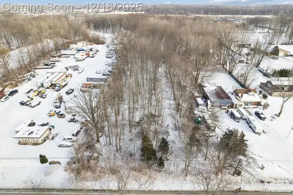 0000 Huron River, New Boston, MI 48164