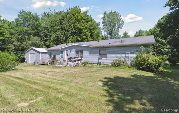 48620 Wear Road, Belleville, MI 48111