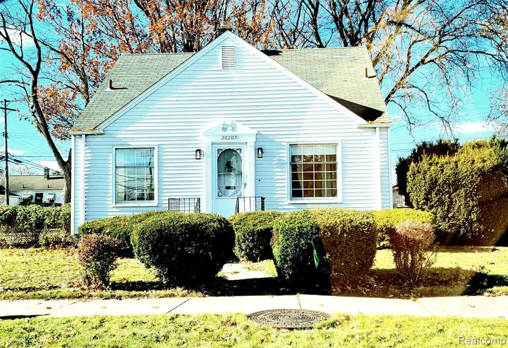 28205 Kaufman, Roseville, MI  - #1