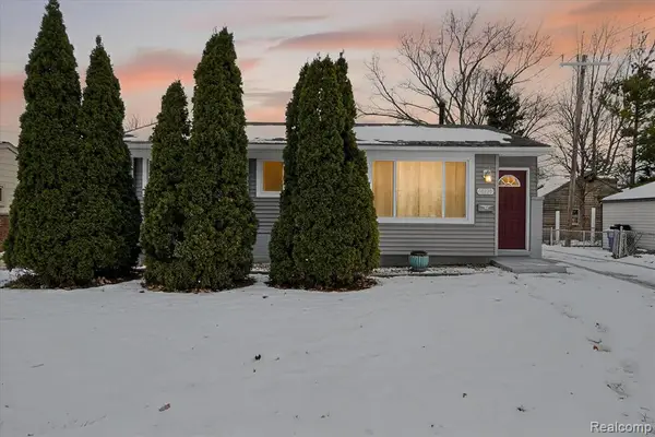 30730 Burlington, Westland, MI 