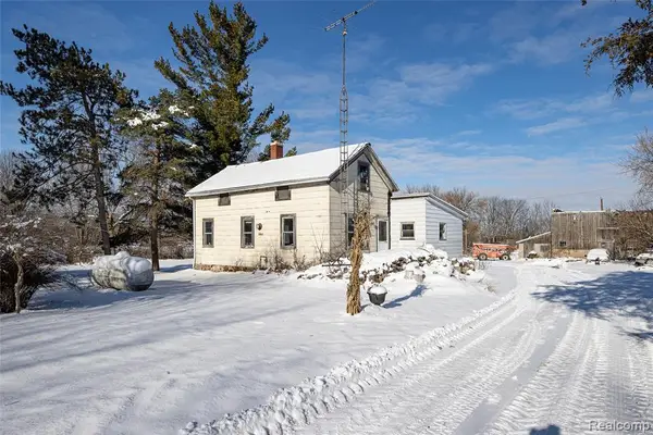 4476 Merwin, Lapeer, MI 