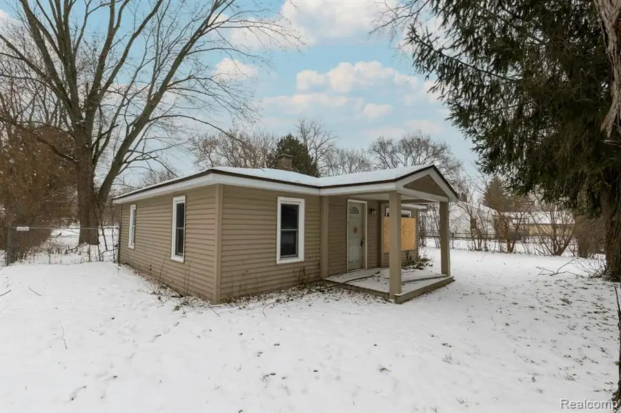4425 Randolph, Saginaw, MI 48601 - #2