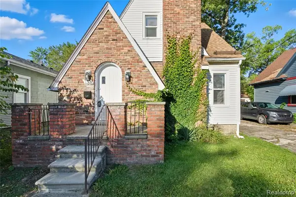 113 Osceola, Pontiac, MI 