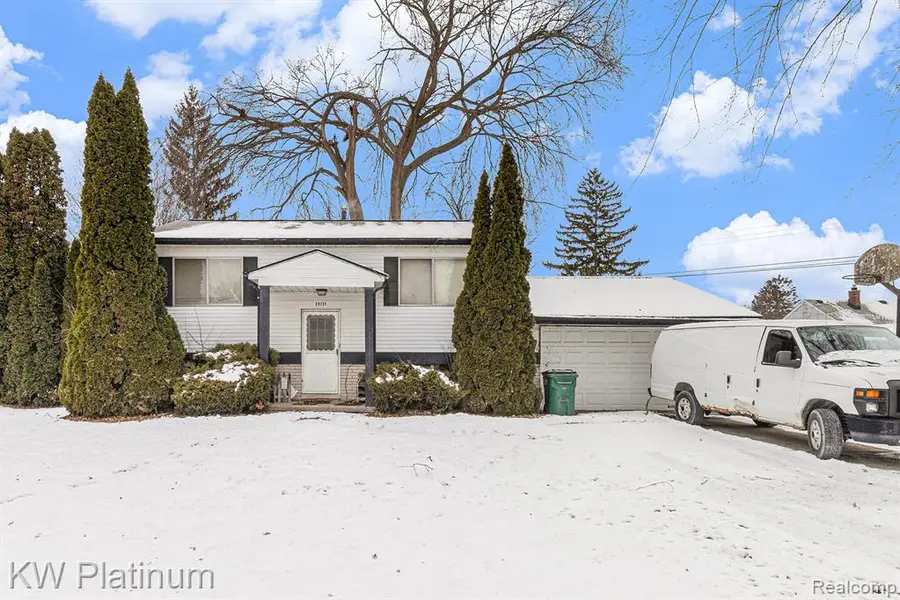 39721 Camp, Harrison Township, MI  - Image #2