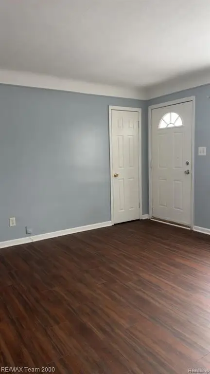 20528 Seminole, Redford, MI  - Image #3