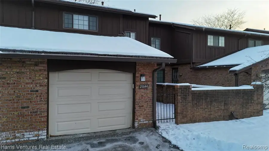 26644 Summerdale, Southfield, MI  - Image #3