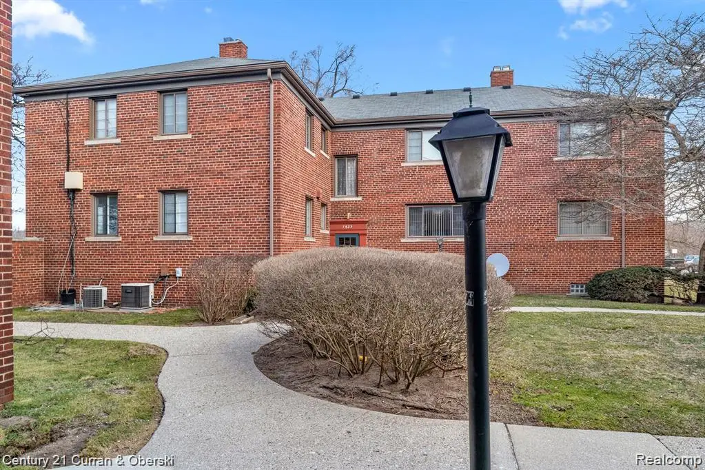 1425 S Telegraph #15, Dearborn, MI  - Image #1