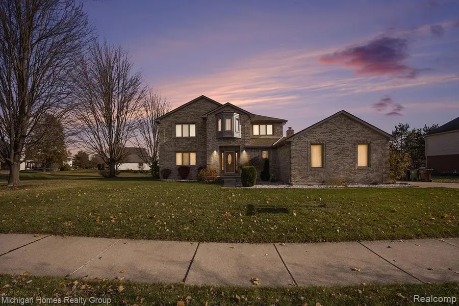 47630 Robins Nest, Shelby Charter Township, MI  - Image #2