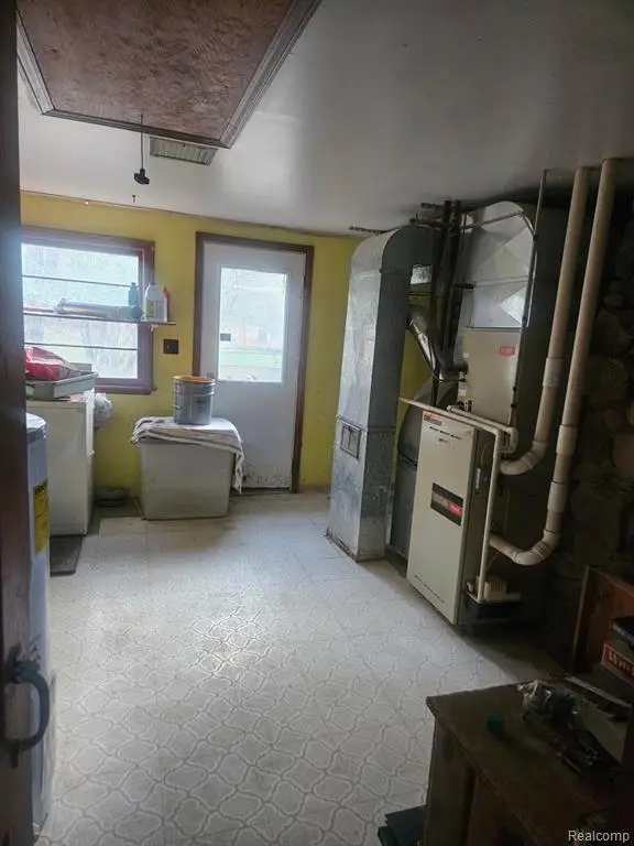 2626 Forest, Lansing, MI  - Image #2