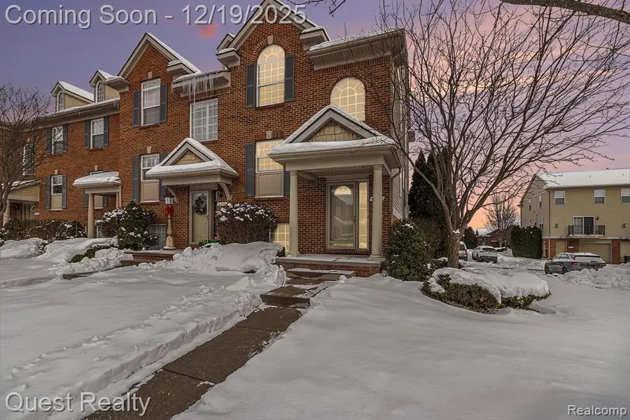 6252 Cheshire Park, Clarkston, MI  - Image #2